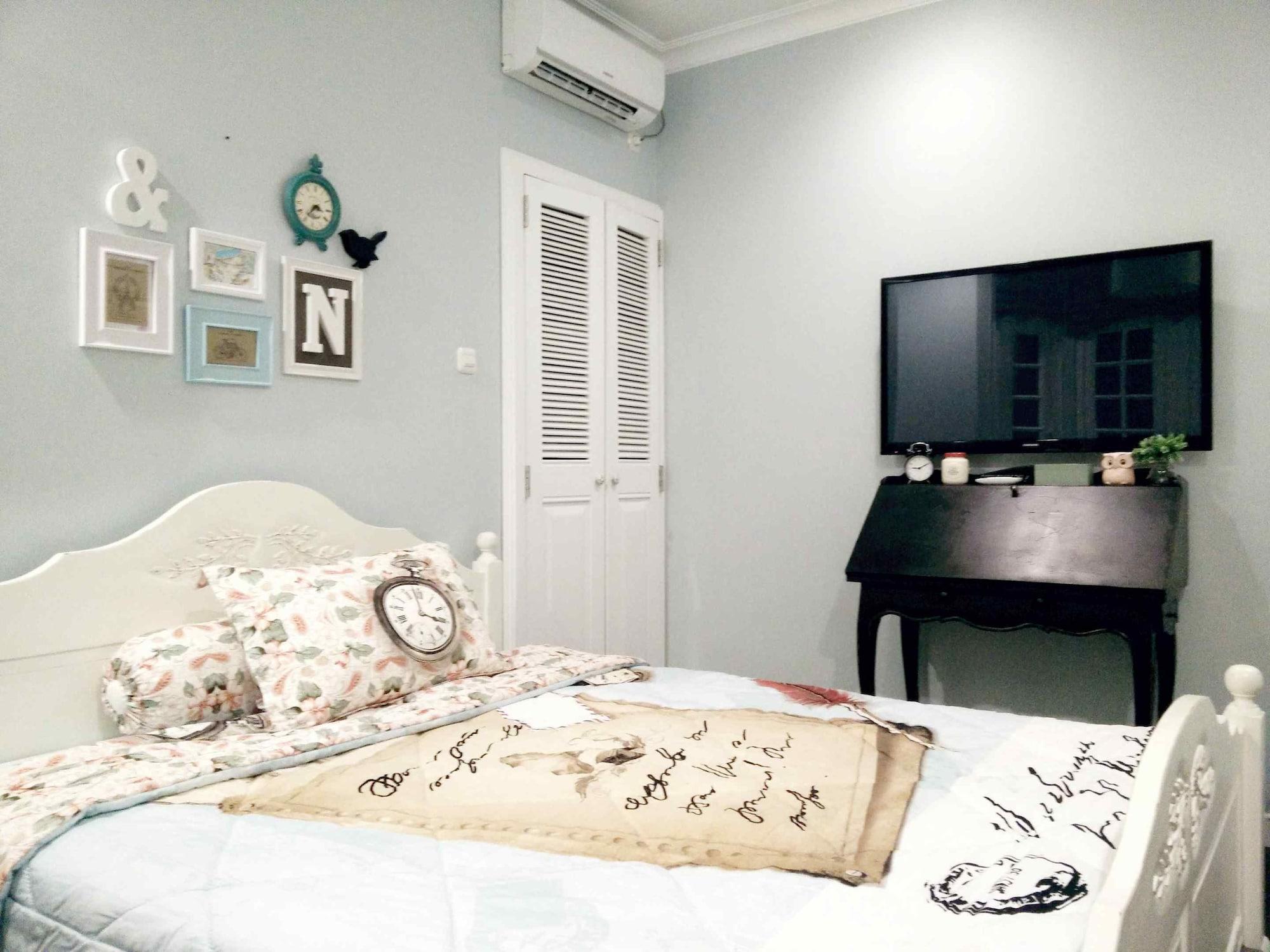 Cottonwood Bed & Breakfast House Bandung Extérieur photo